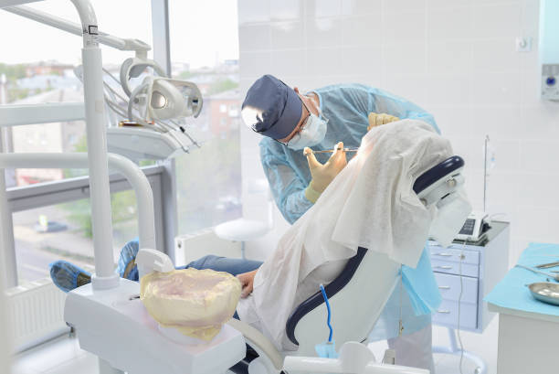 Best Emergency Dentist for Knocked-Out Tooth in Kenworth, IL